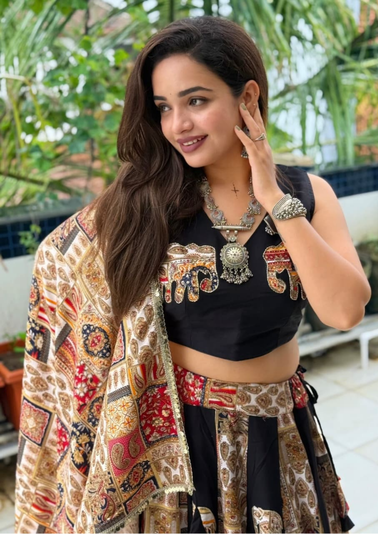 black regal elephant applique pure reyon lehenga set - yooneck