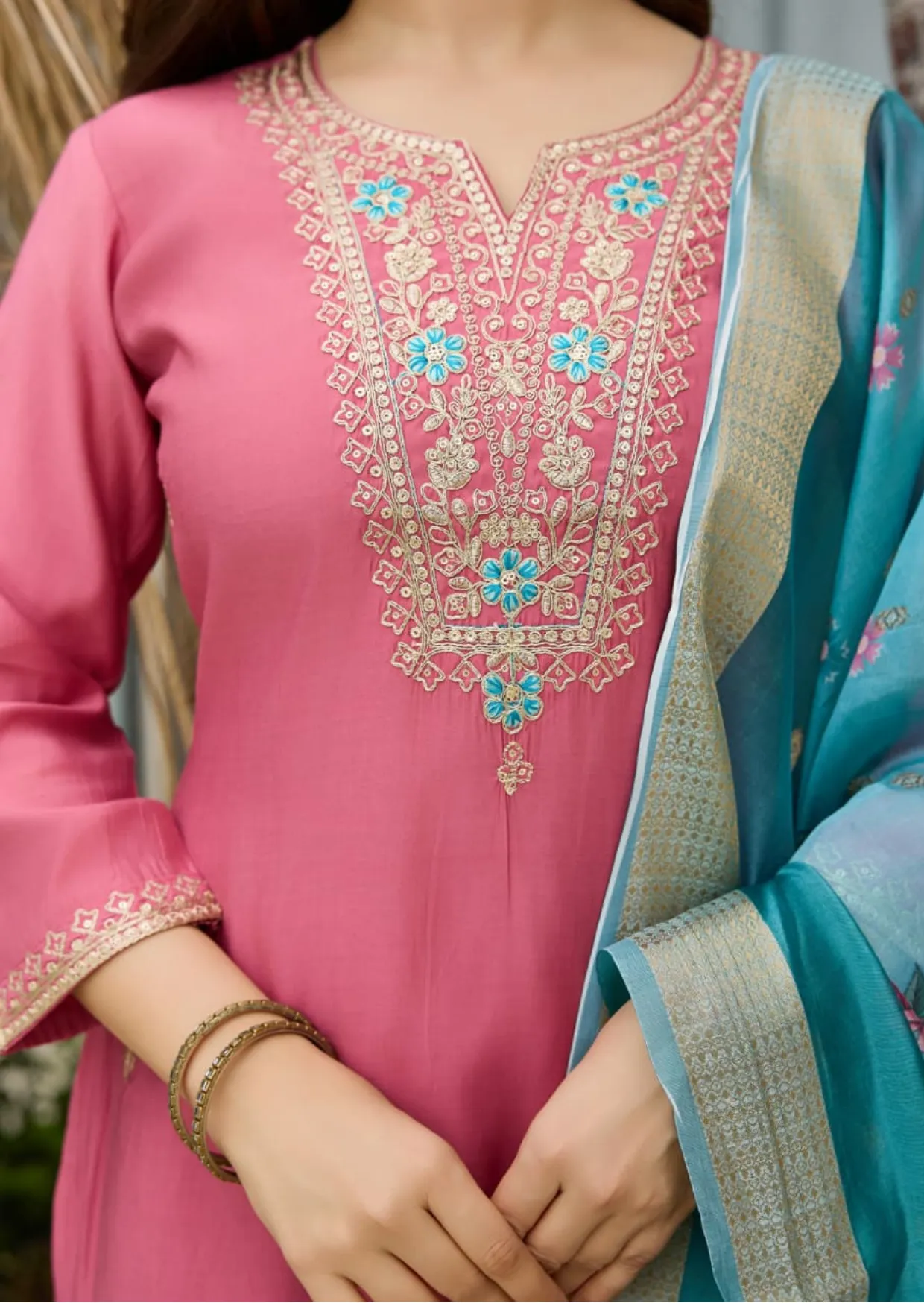 gulabi aabha chanderi silk suit set - yooneck