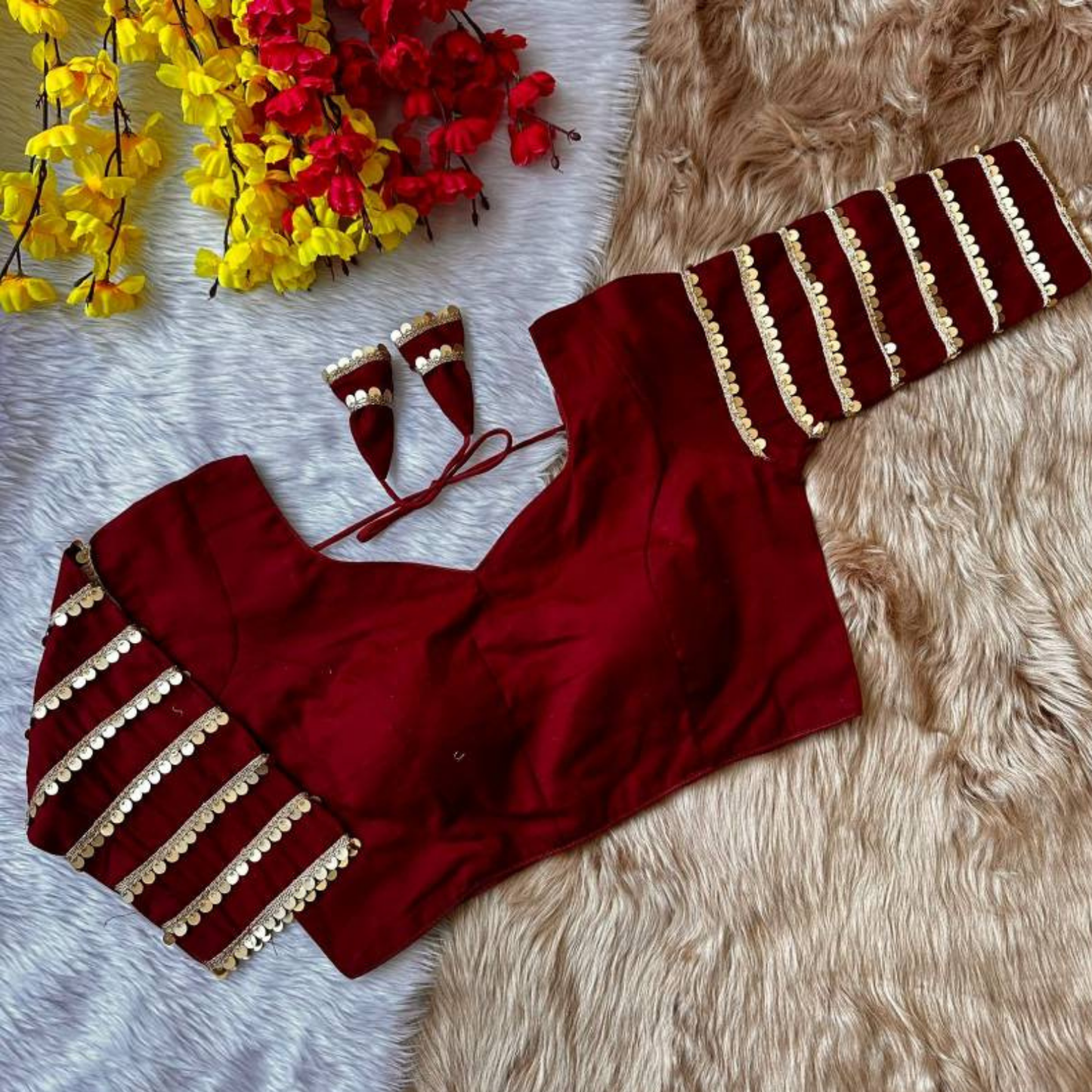 ज़ायरा मैरून सेक्विन कॉटन सिल्क ब्लाउज