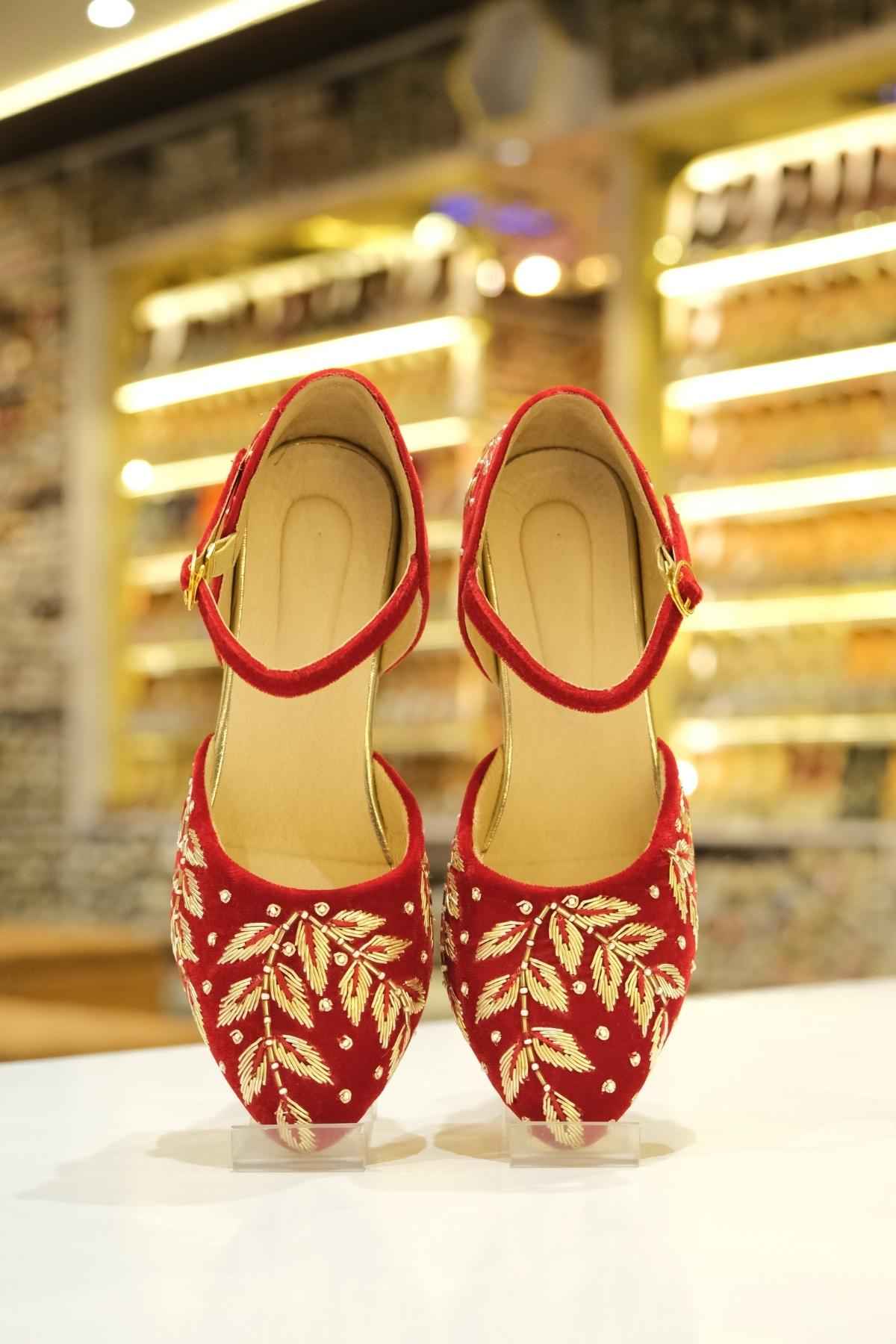 crimson zari grace hand embroidered velvet block heels - yooneck