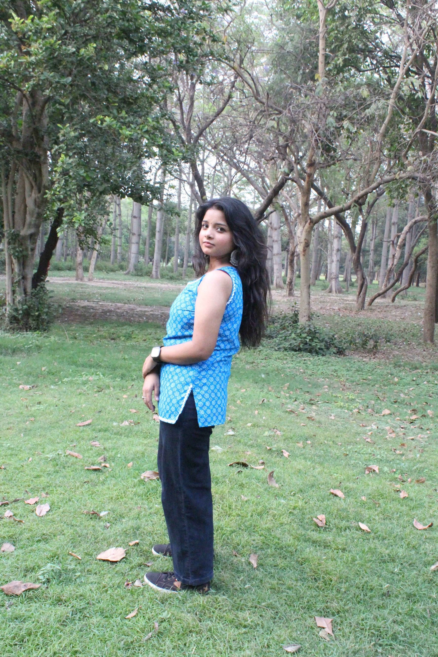 azure sleeveless breeze kurti - yooneck