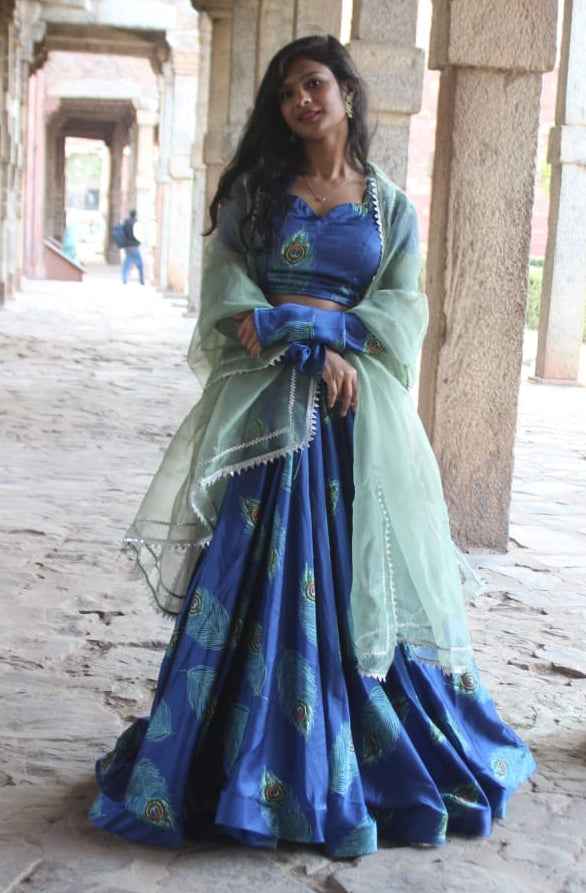 mayuri royale satin lehenga set - yooneck