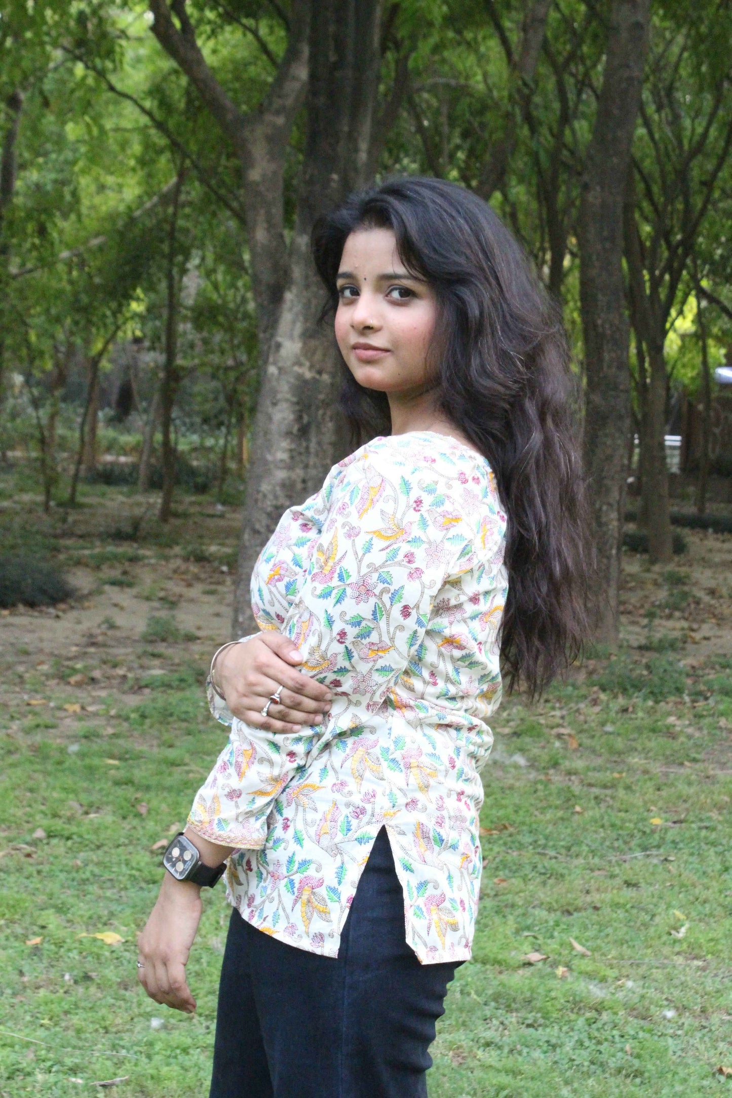 ivory garden cotton kurti - yooneck