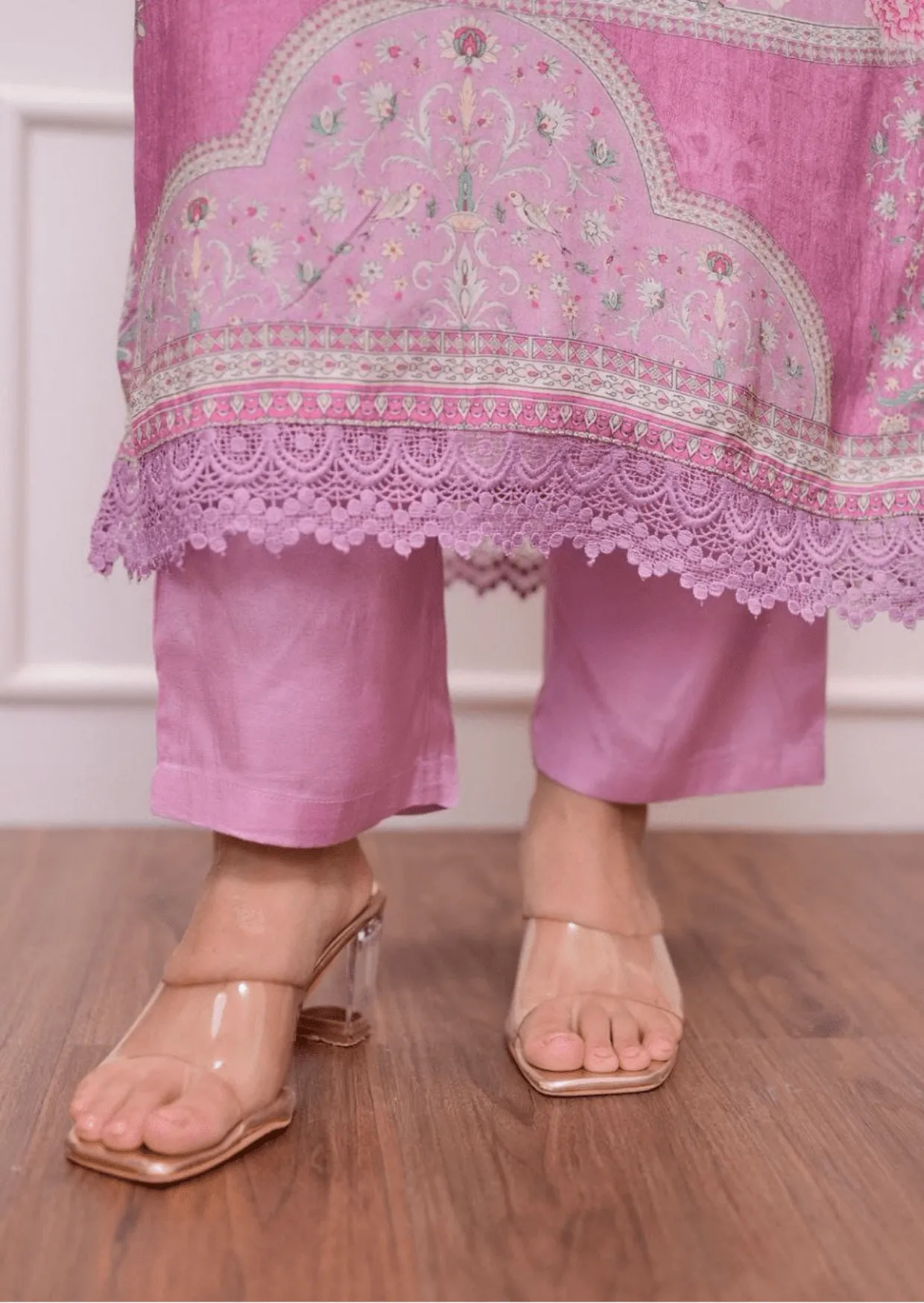 lilac muslin digital print hand-embroidered pakistani suit set - yooneck