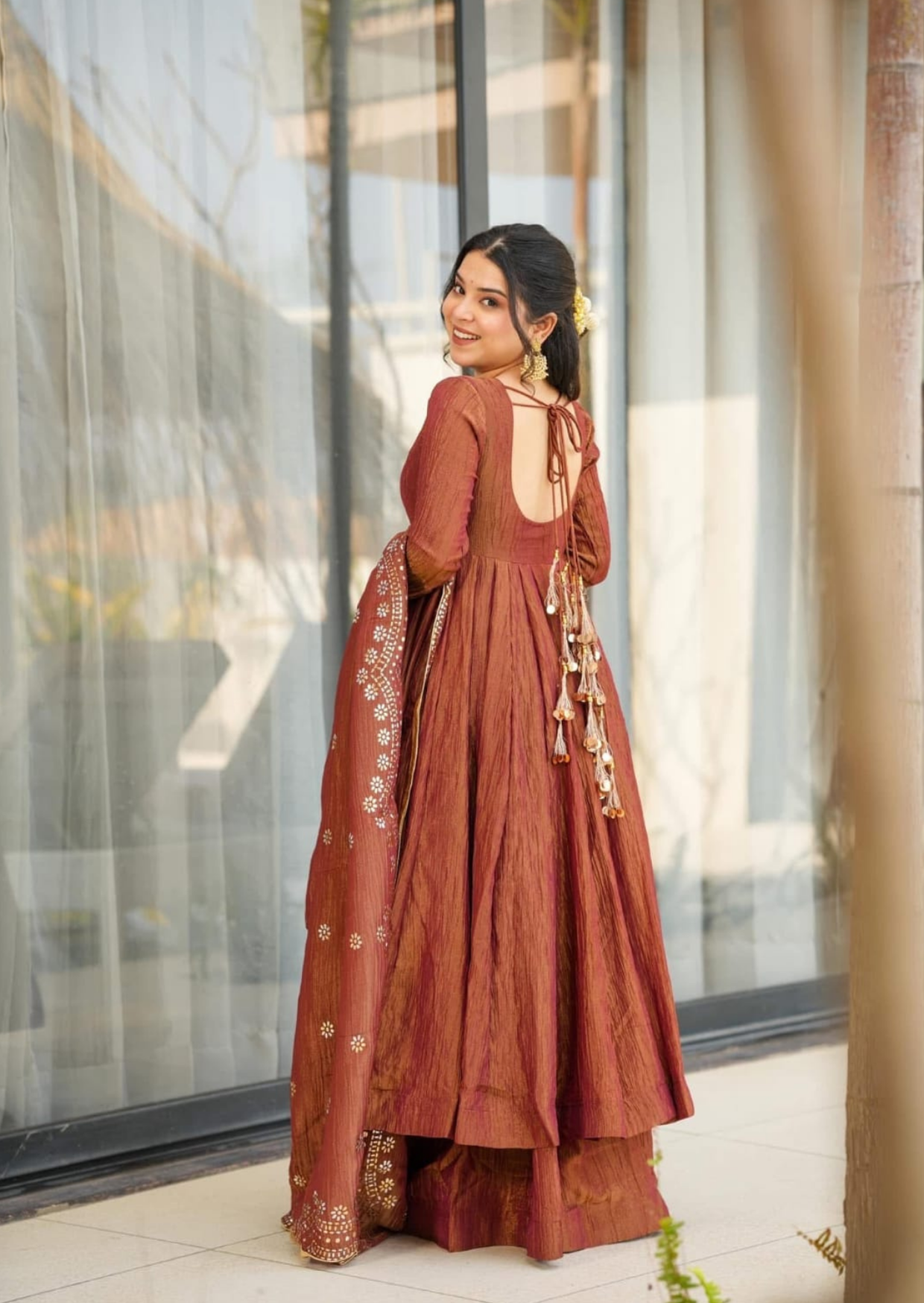 mridula tamra chinon kurti suit set