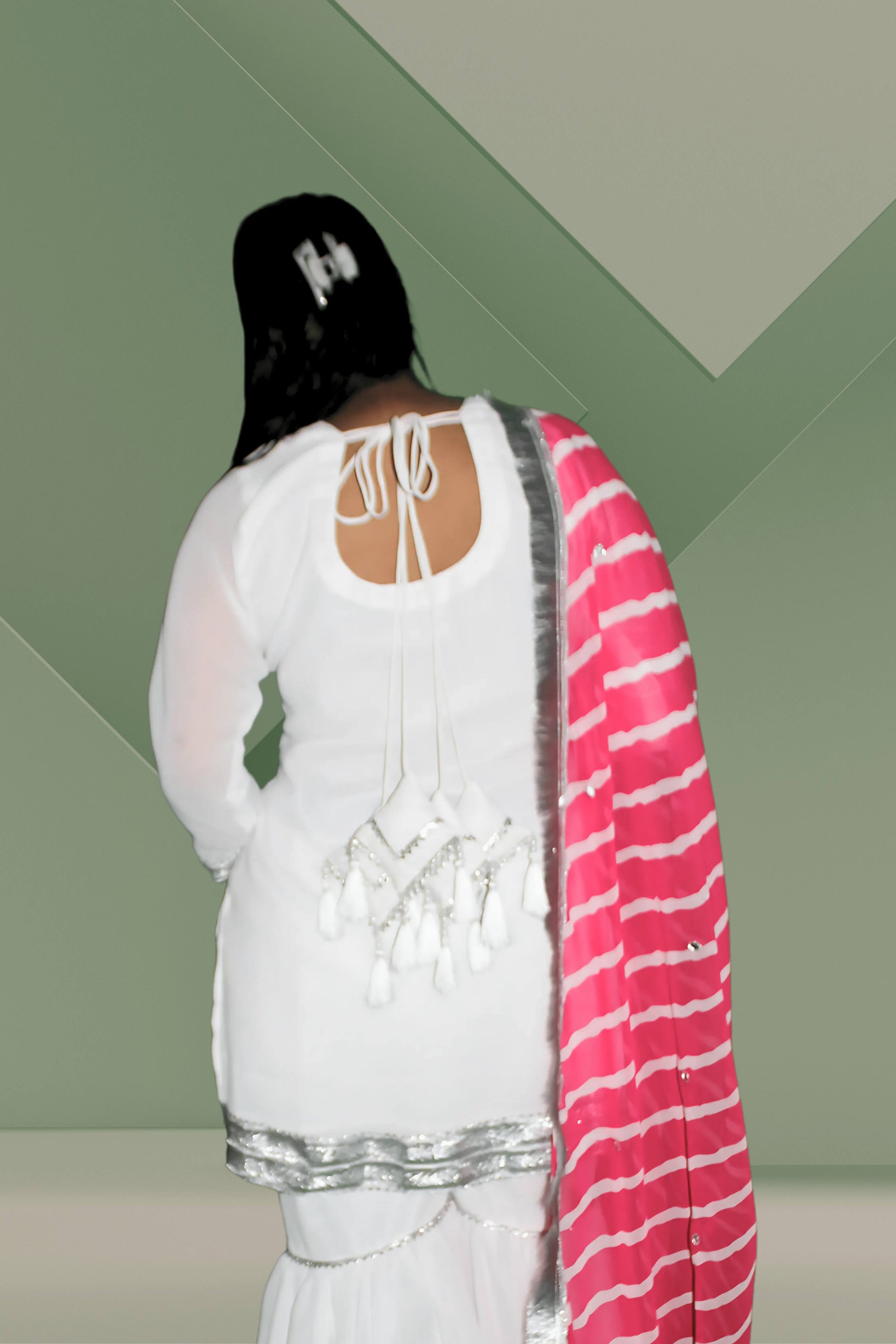 Noor White Georgette Sharara Set - Yooneck