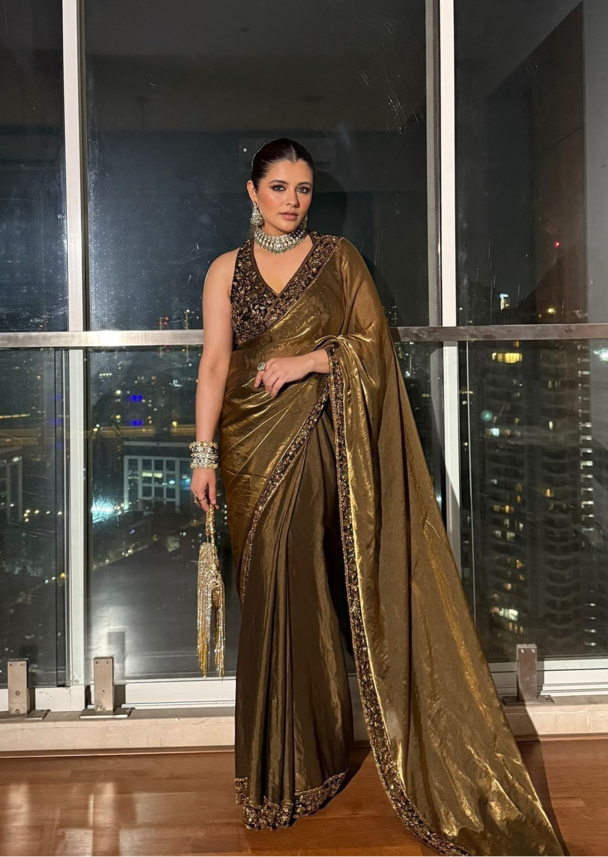 noor-e-zehra space silk saree set