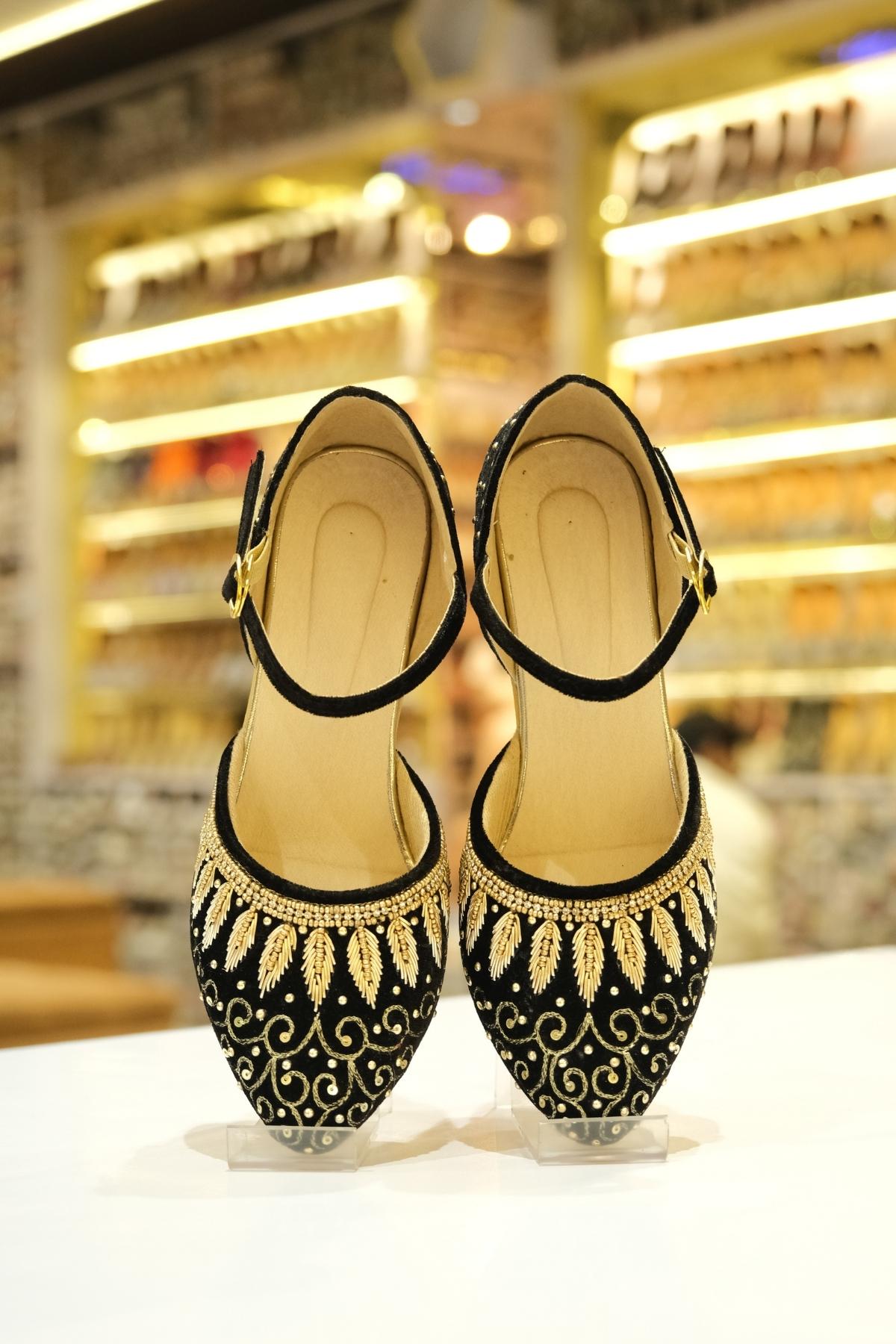 noir zari elegance hand-embroidered velvet block heels