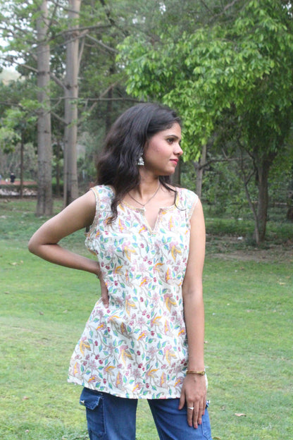 Birdsong Garden Sleeveless Kurti - Yooneck