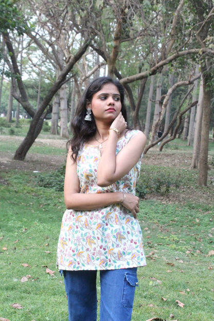 Birdsong Garden Sleeveless Kurti - Yooneck
