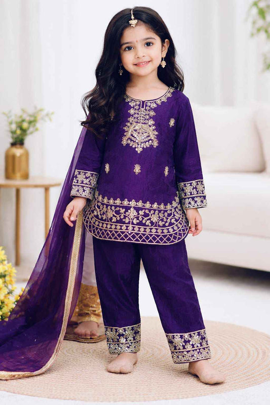 Bulbul Embroidered Silk Suit Set - Yooneck