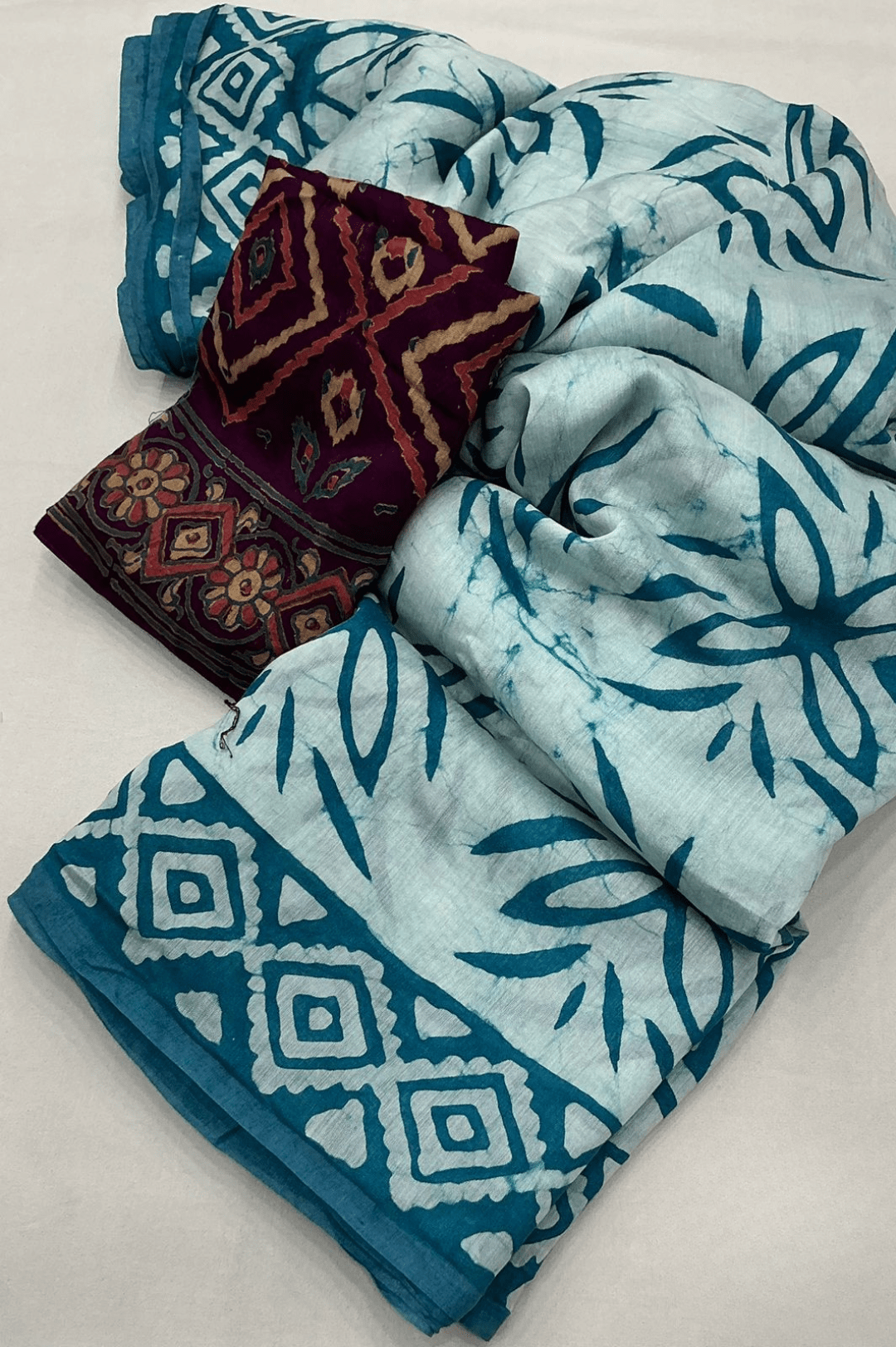 Charulata Hand Batik Chanderi Cotton Saree with Ajrakh Blouse - Yooneck