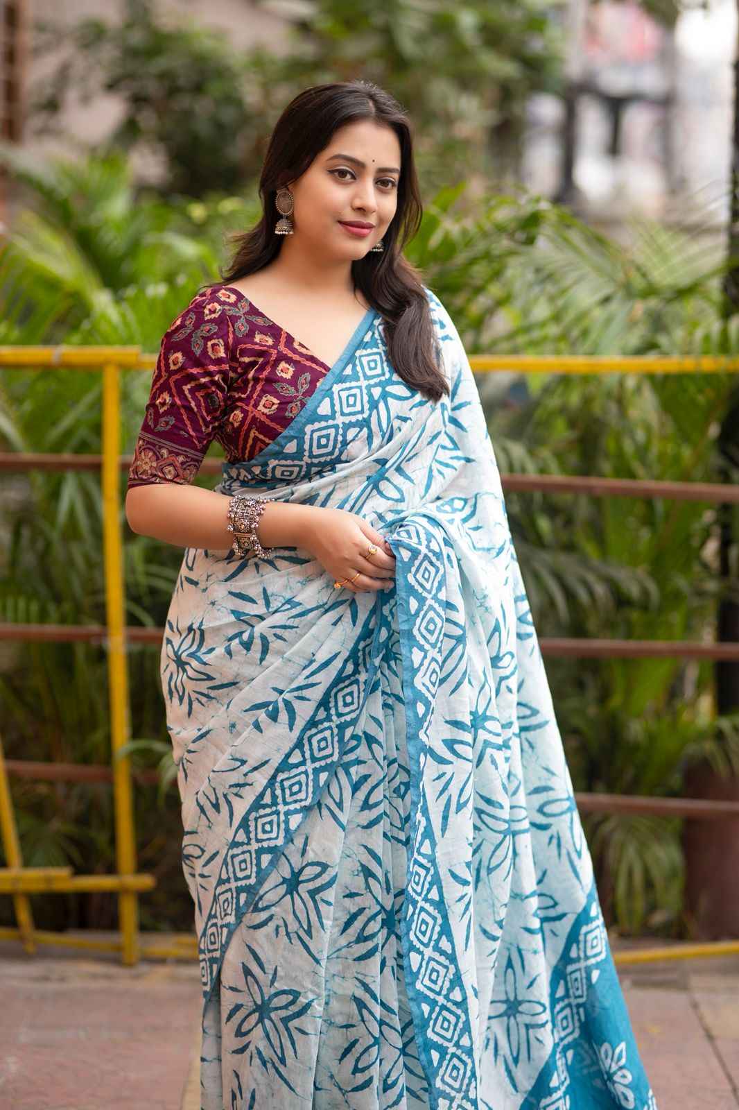 charulata hand batik chanderi cotton saree with ajrakh blouse - yooneck