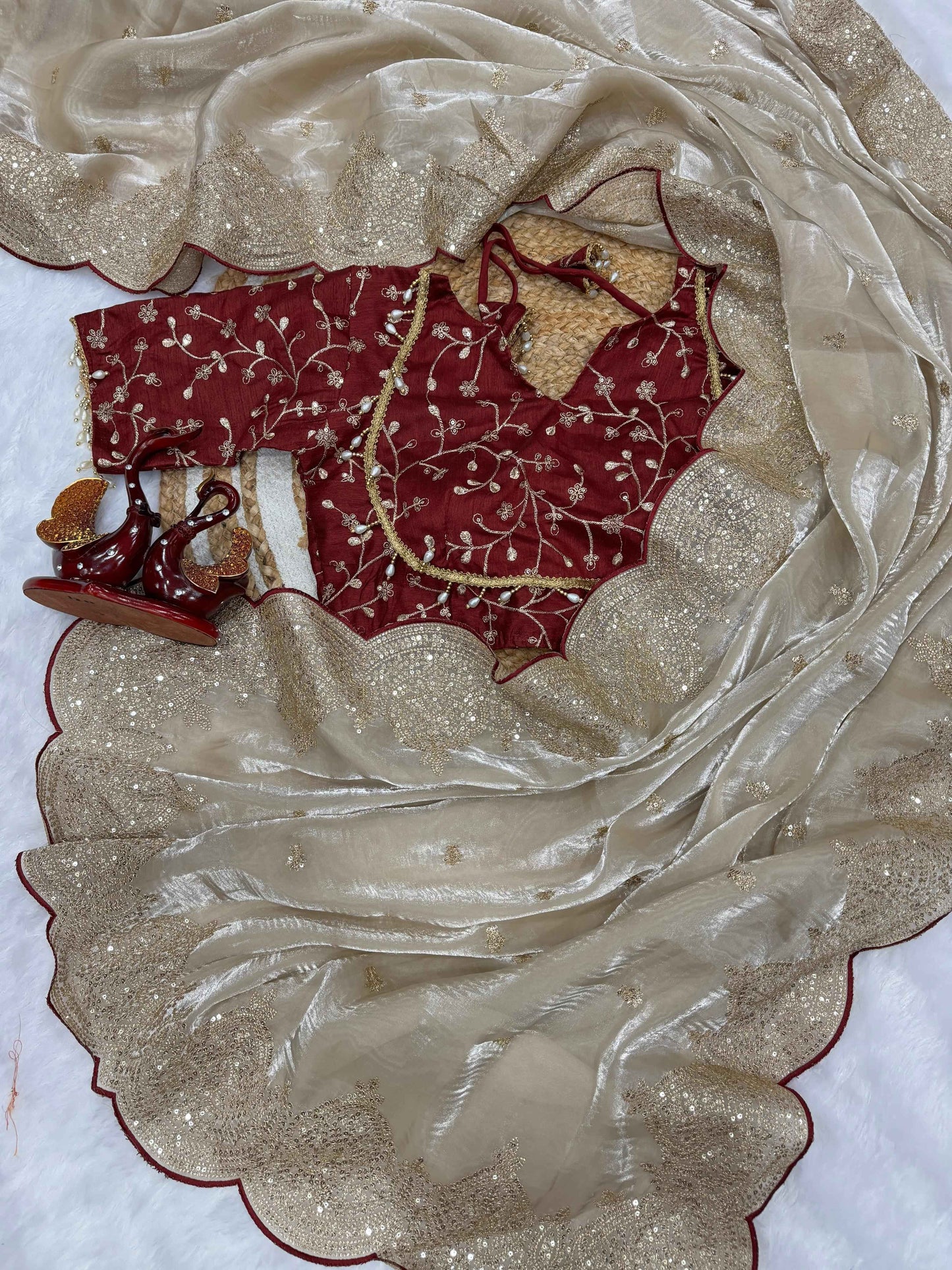zareen soft space silk embroidered saree set - yooneck