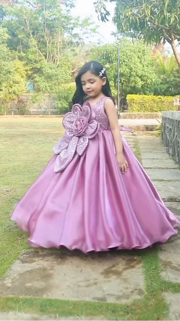 Gungun Princess Floral Designer Kids Gown - Yooneck