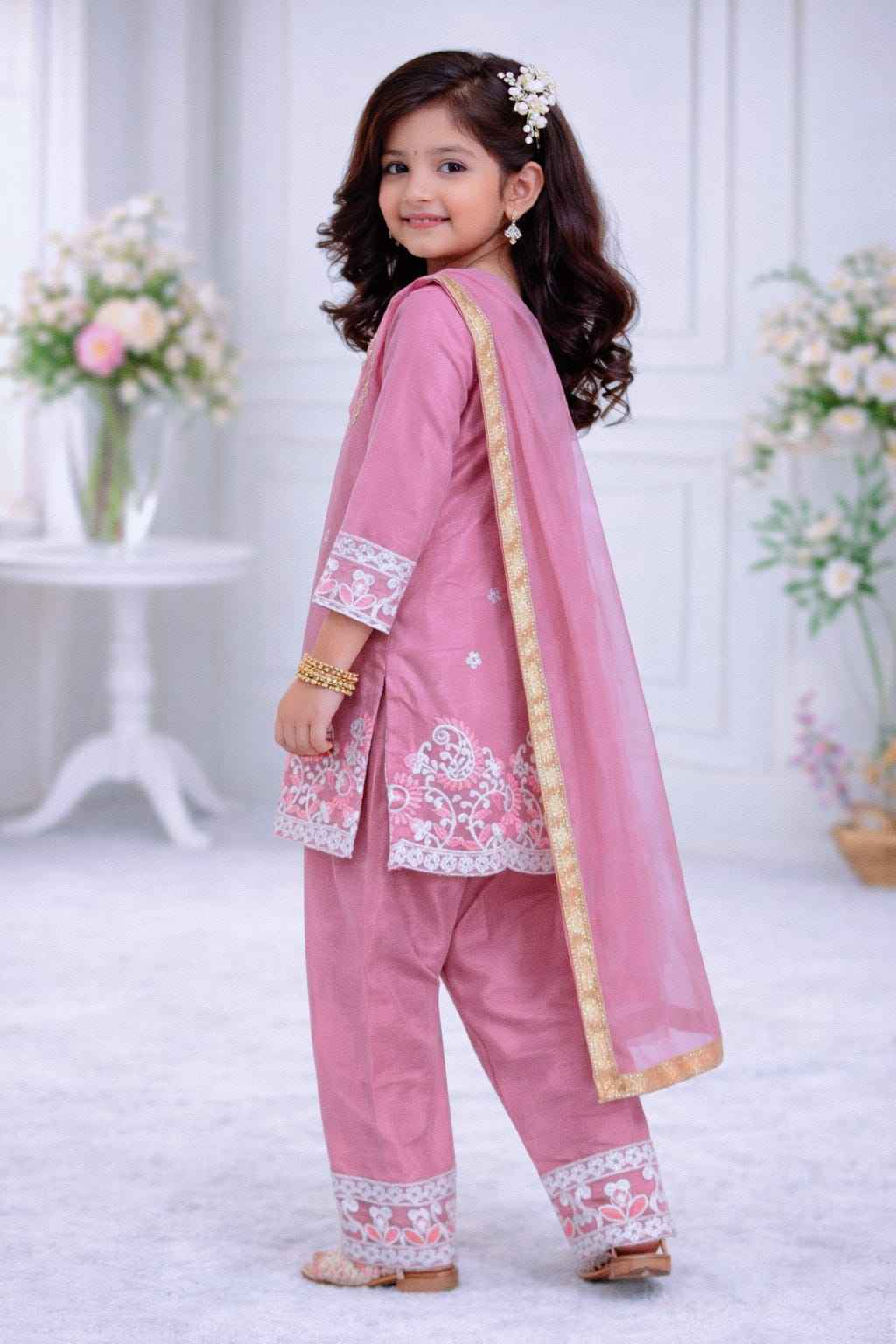 gulaboo embroidered silk kids suit set with dupatta - yooneck
