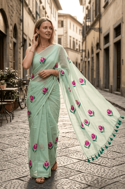 Gulbahar Handpainted Mulmul Cotton Saree - Yooneck