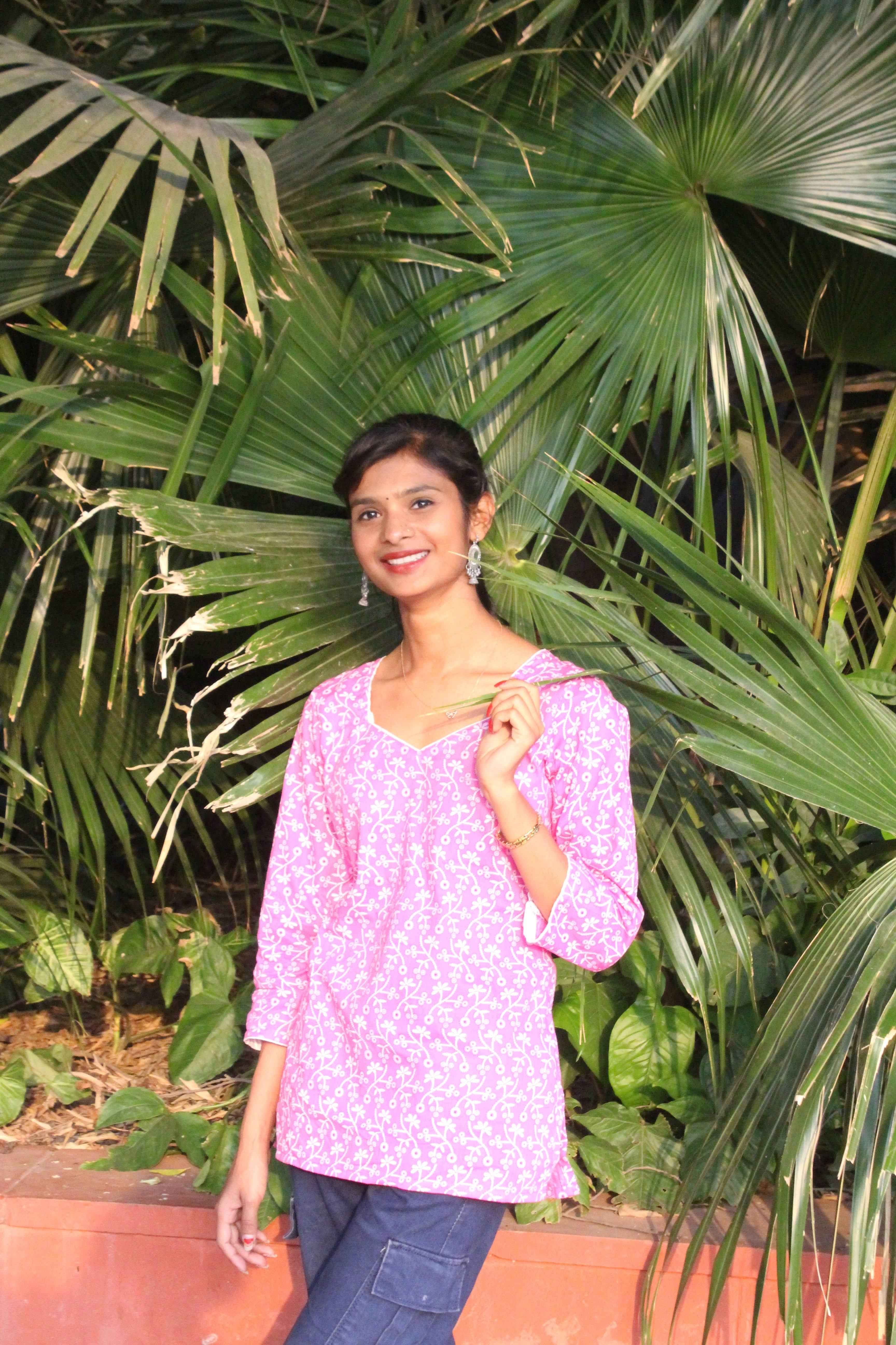 Gulbahar Pink Kurti - Stylish Printed Cotton Kurti for Everyday Wear - Yooneck