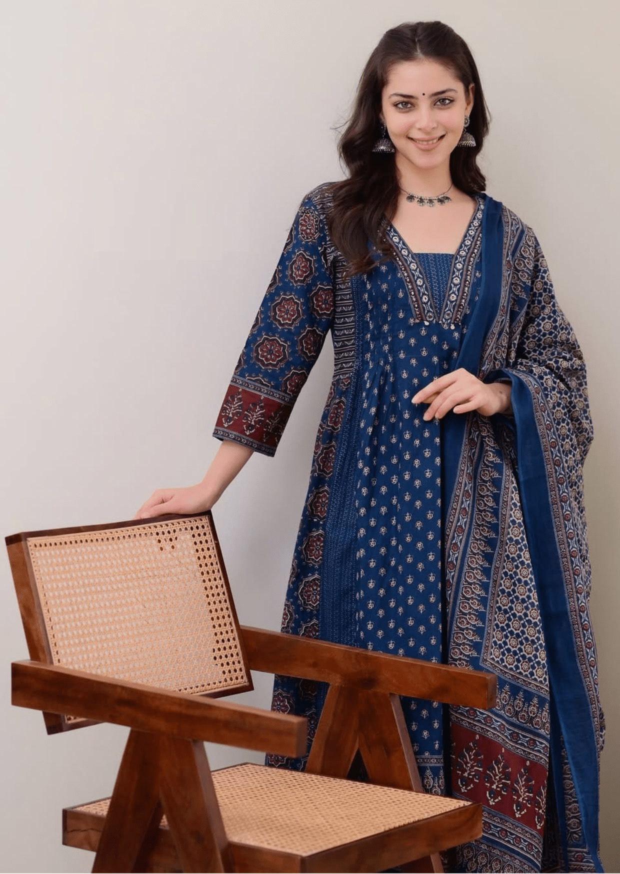 Indigo Blue Handblock Printed Cotton Suit Set - Yooneck