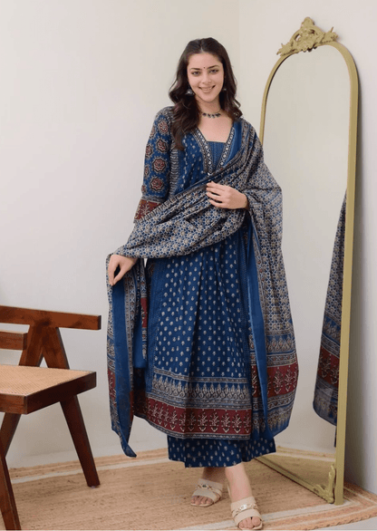 Indigo Blue Handblock Printed Cotton Suit Set - Yooneck