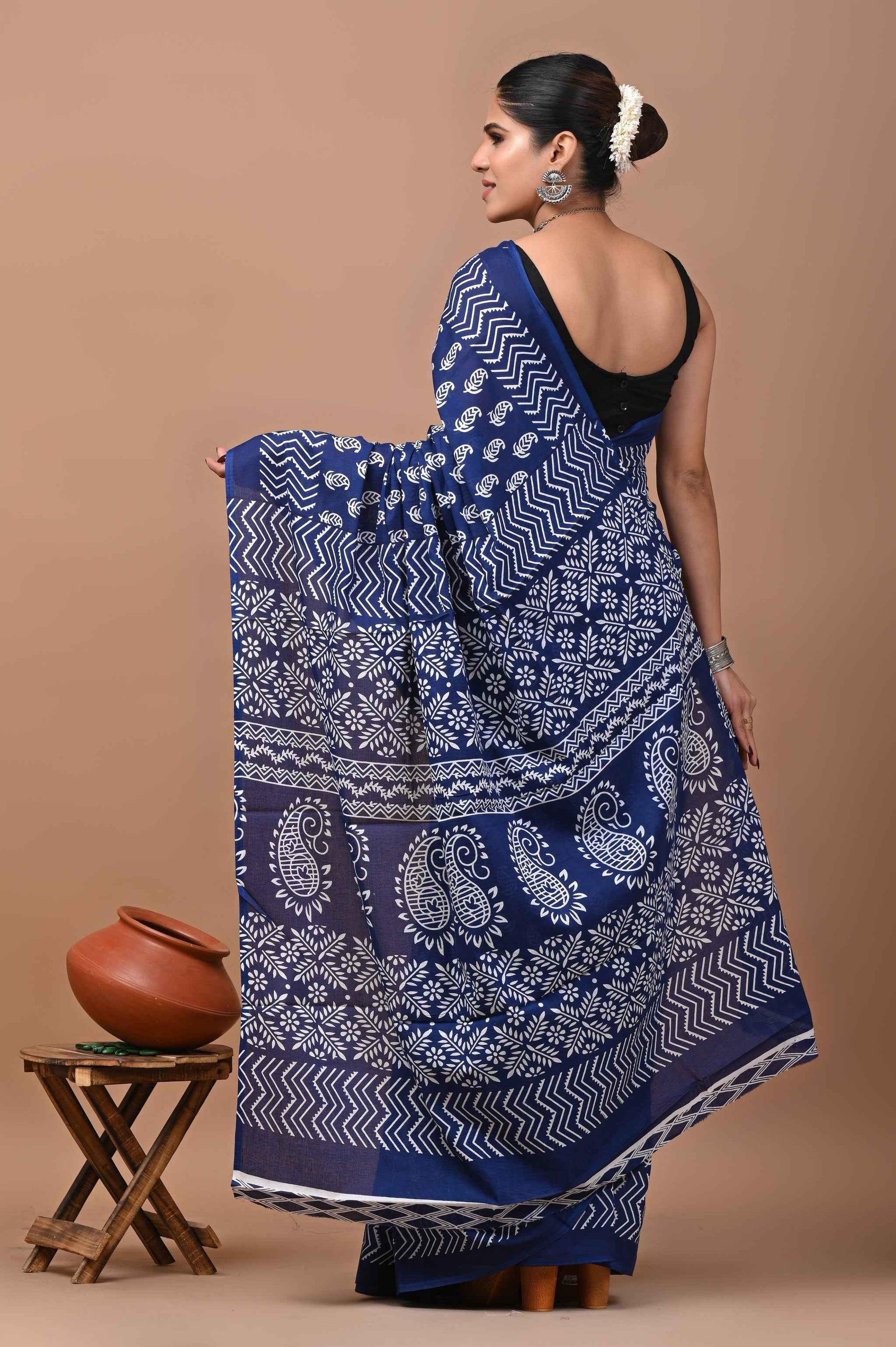 Indigo Rhythm Block Story in Mulmul Saree - Yooneck