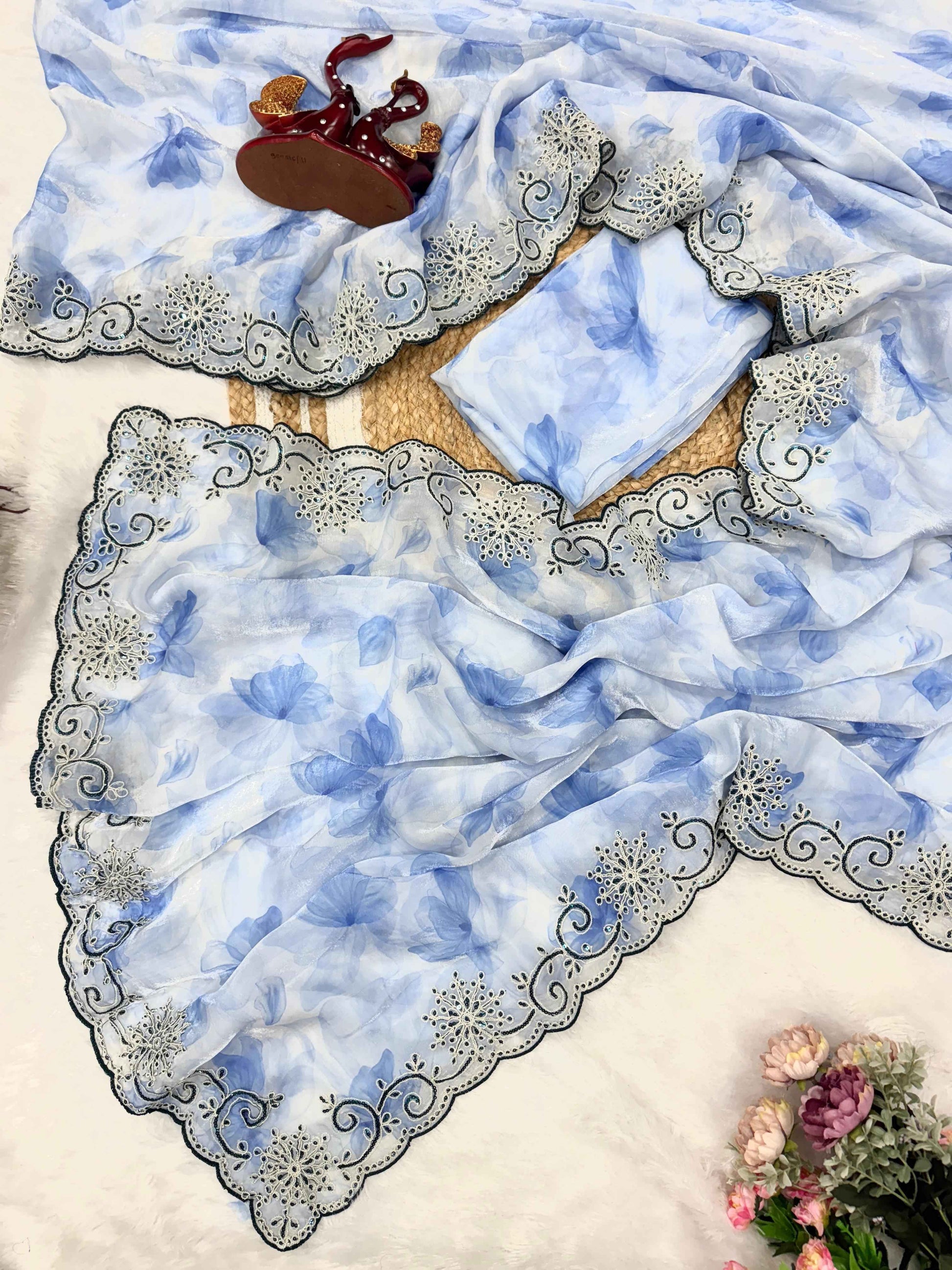 Ira Devyani Embroidered Space Silk Saree - Yooneck