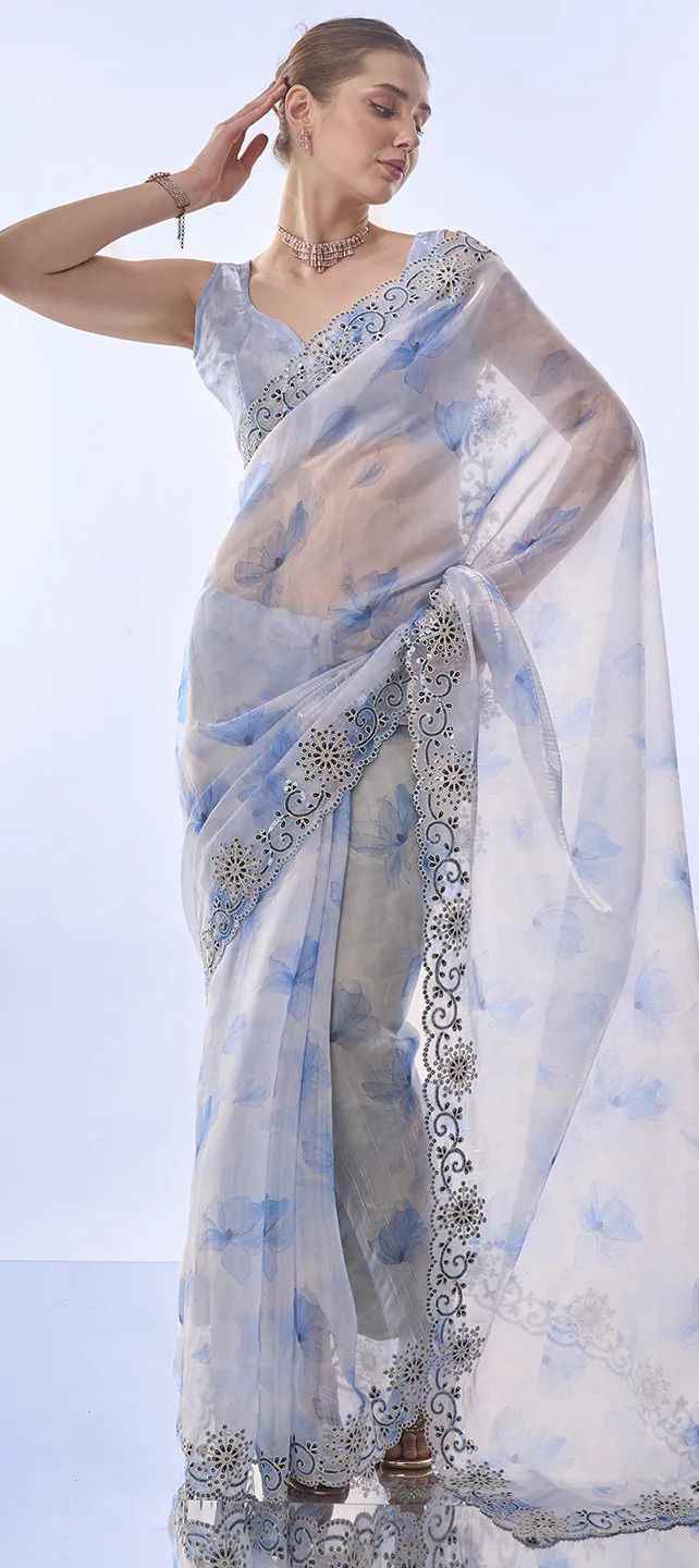 ira devyani embroidered space silk saree - yooneck