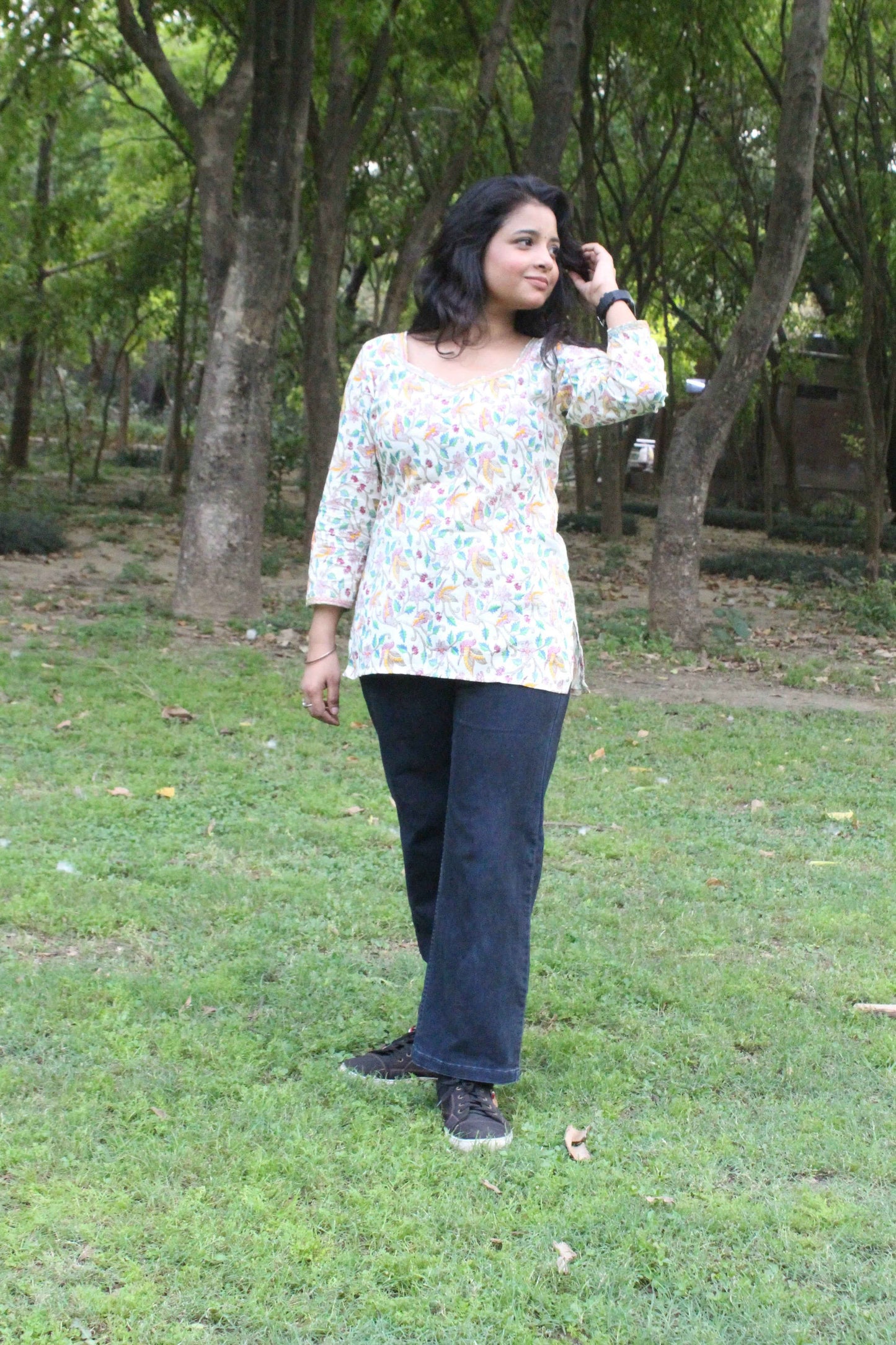 ivory garden cotton kurti - yooneck