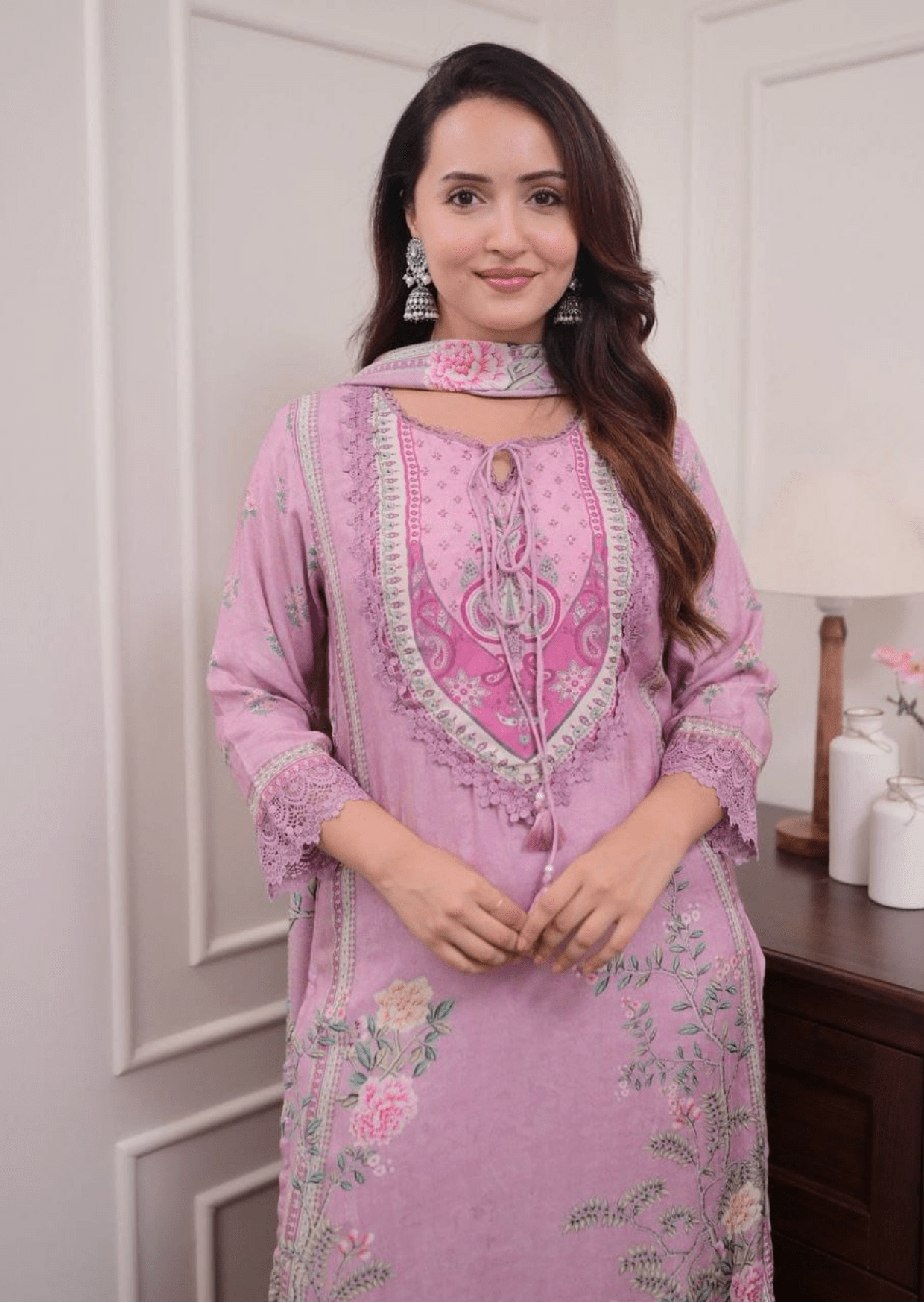 lilac muslin digital print hand - embroidered pakistani suit set - yooneck