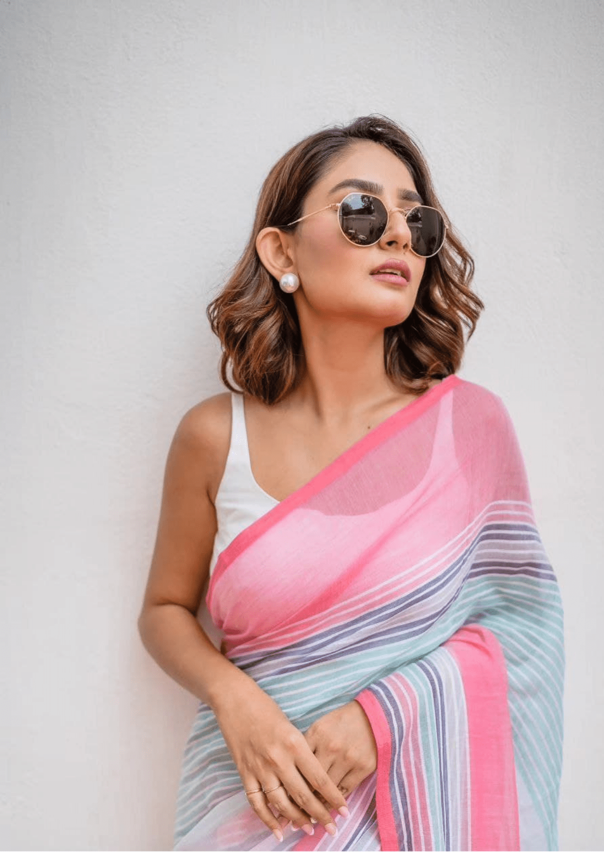 Meharika Pastel Stripe Linen Saree - Yooneck