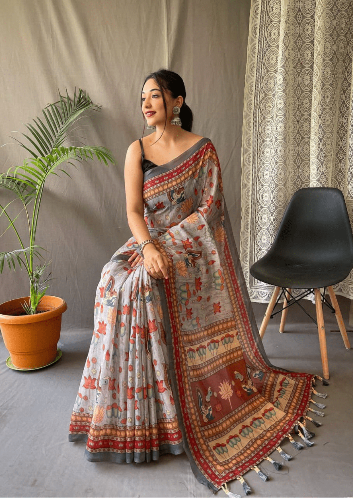 Pravya Kalamkari Malai Cotton Saree - Yooneck