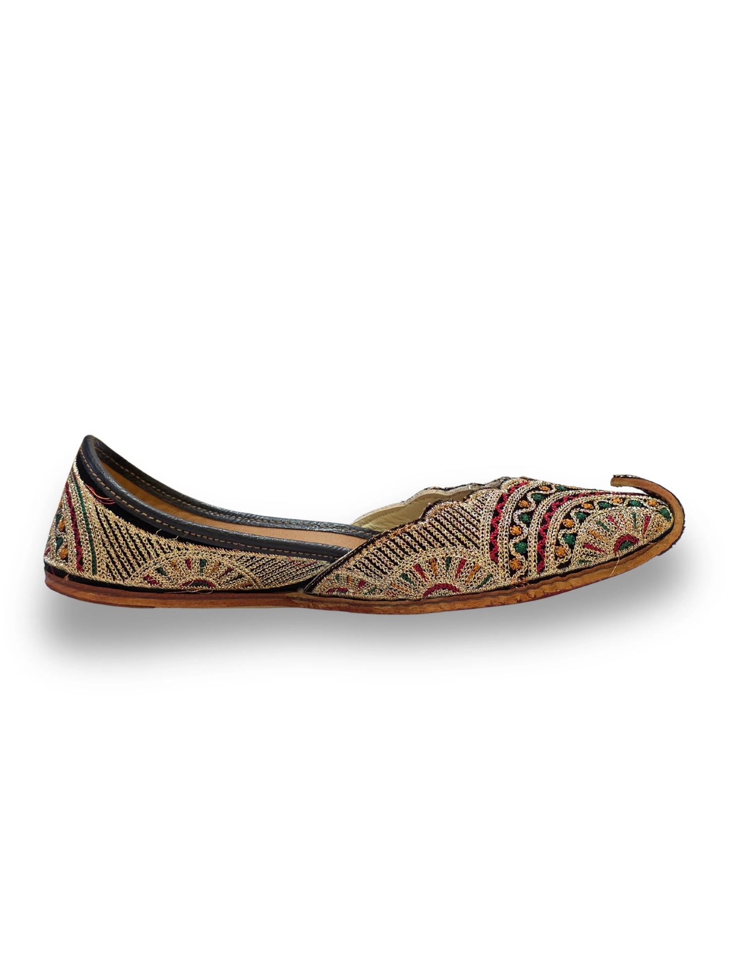 rangrez handcrafted embroidered jutti - yooneck