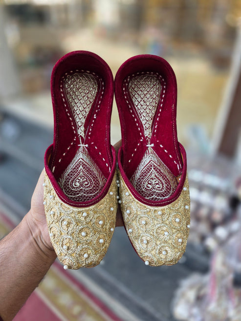 Shehnaz Pearl Zari Bridal Jutti