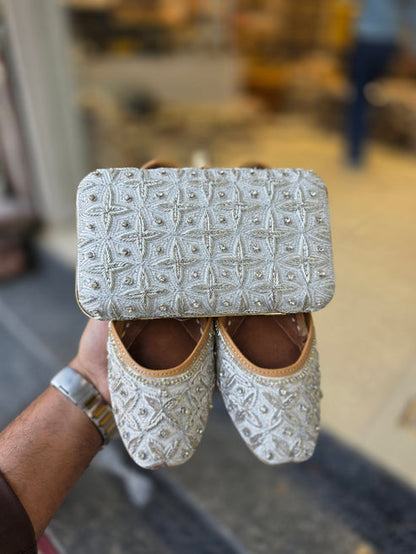 Noorika Ivory Embroidered Clutch & Jutti Set