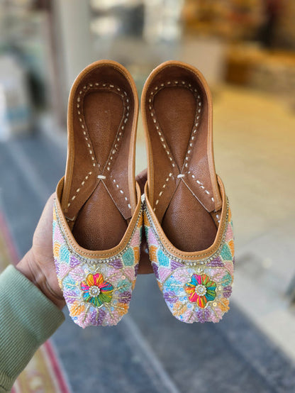 Phoolrang Pastel Festive Jutti