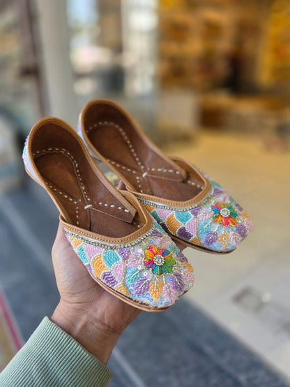 Phoolrang Pastel Festive Jutti