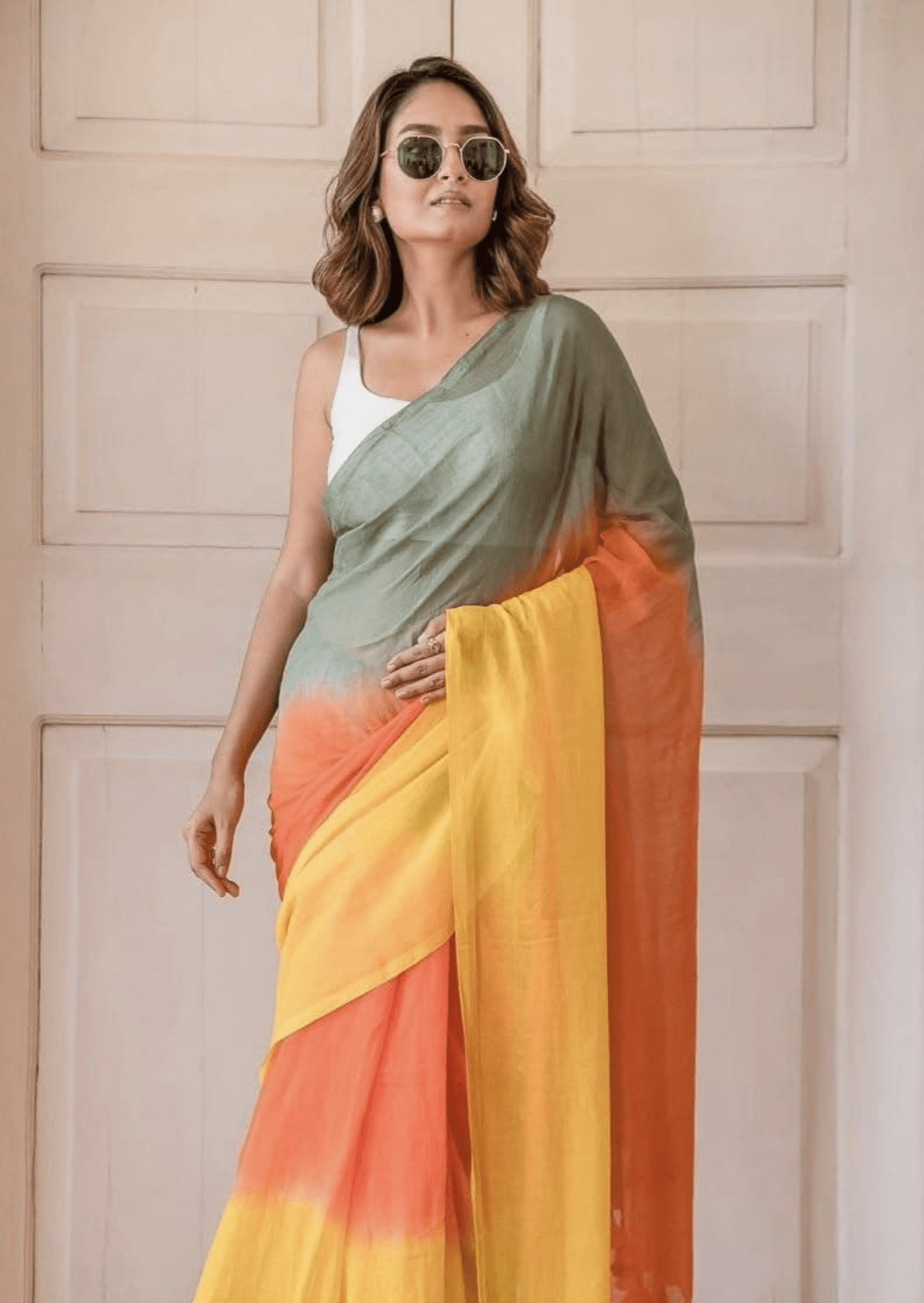 Saanvi Meadow Glow Linen Saree - Yooneck