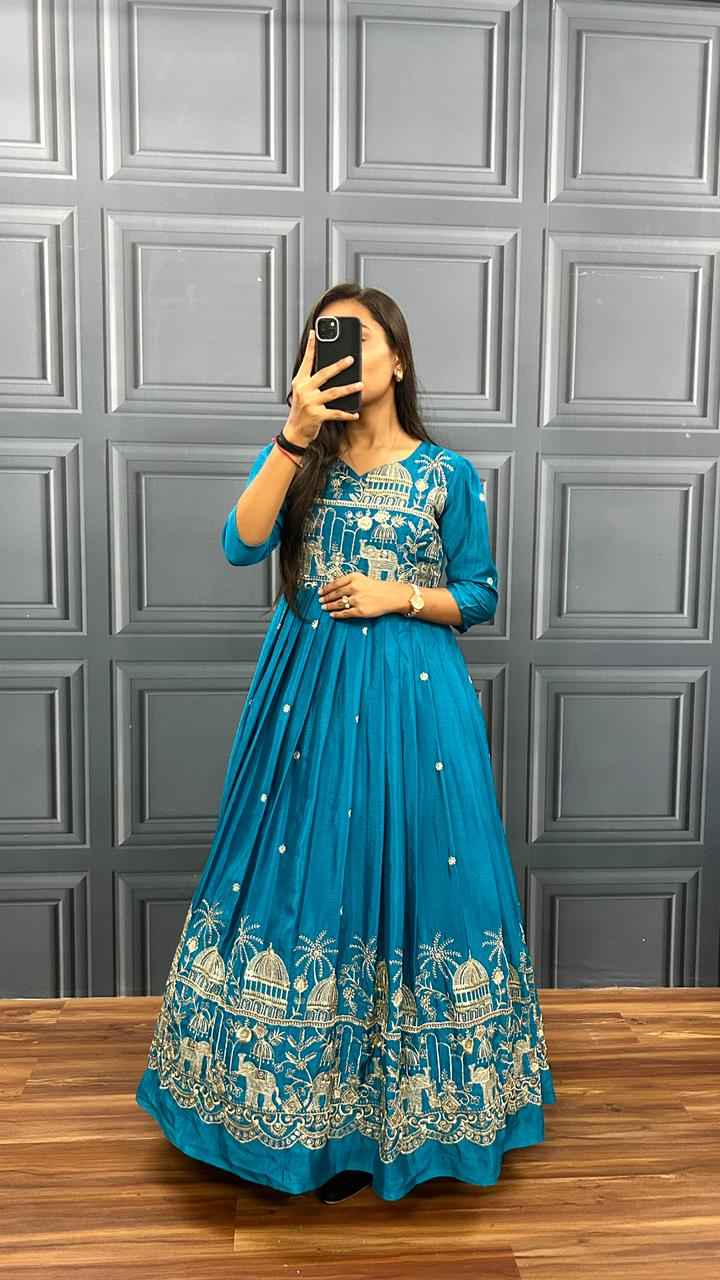 saanvi teal heritage gown - yooneck
