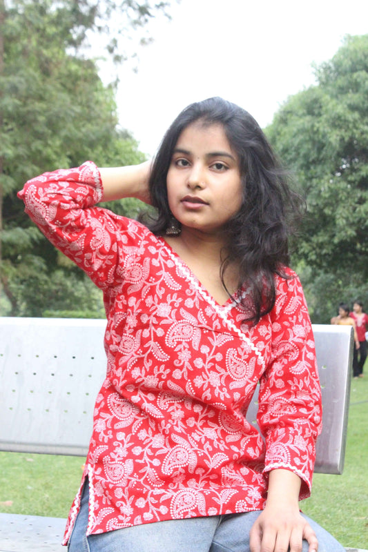 Scarlet Paisley Charm Kurti - Yooneck